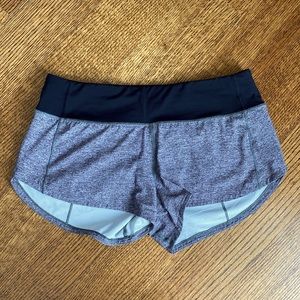 Lululemon size 4 regular grey shorts
